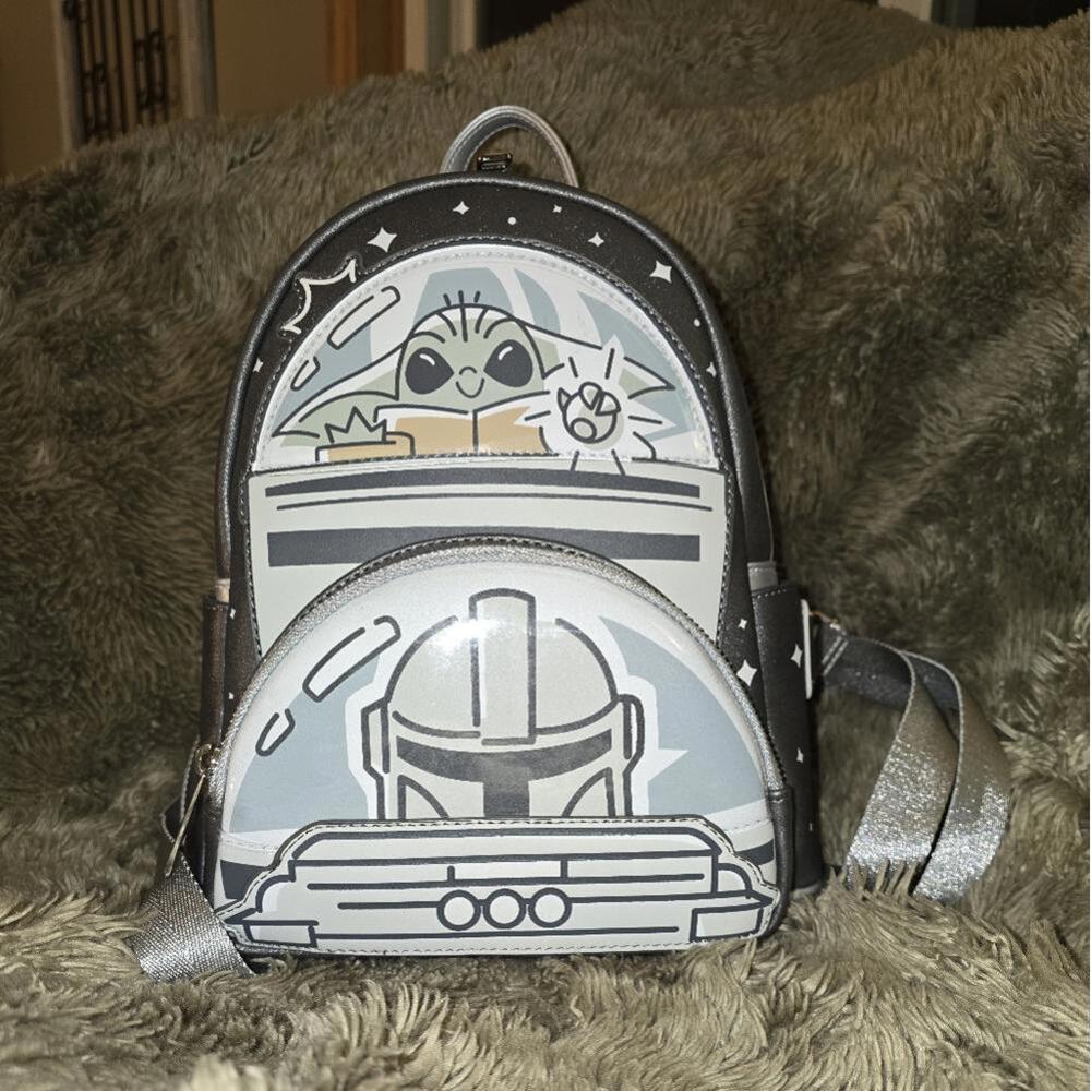 The Mandalorian & Grogu - Disney Parks Exclusive Loungefly